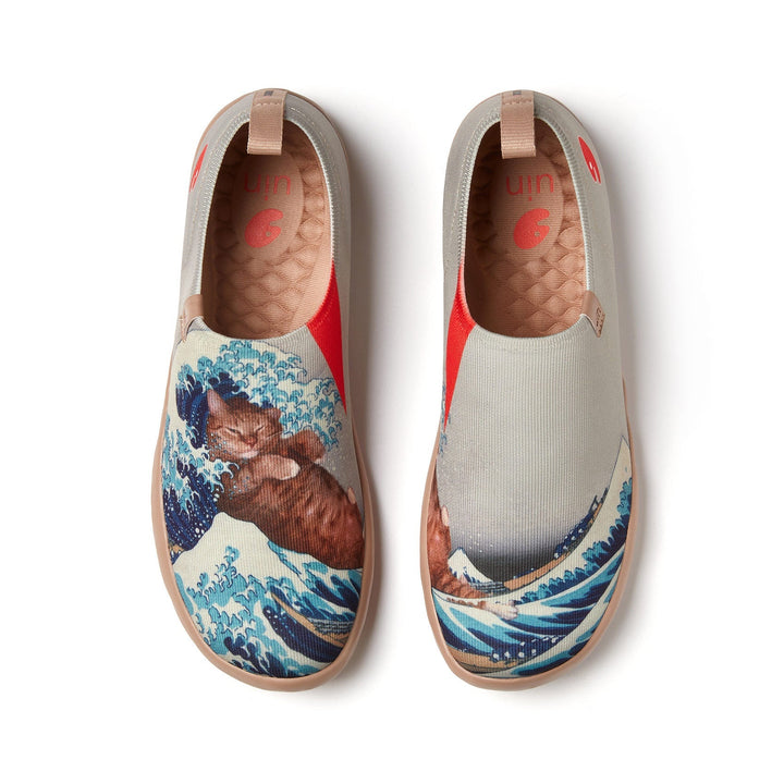 The Great Wave and the Cat 1 Toledo A1 Women