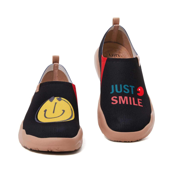 Smiley Black Knitted Women