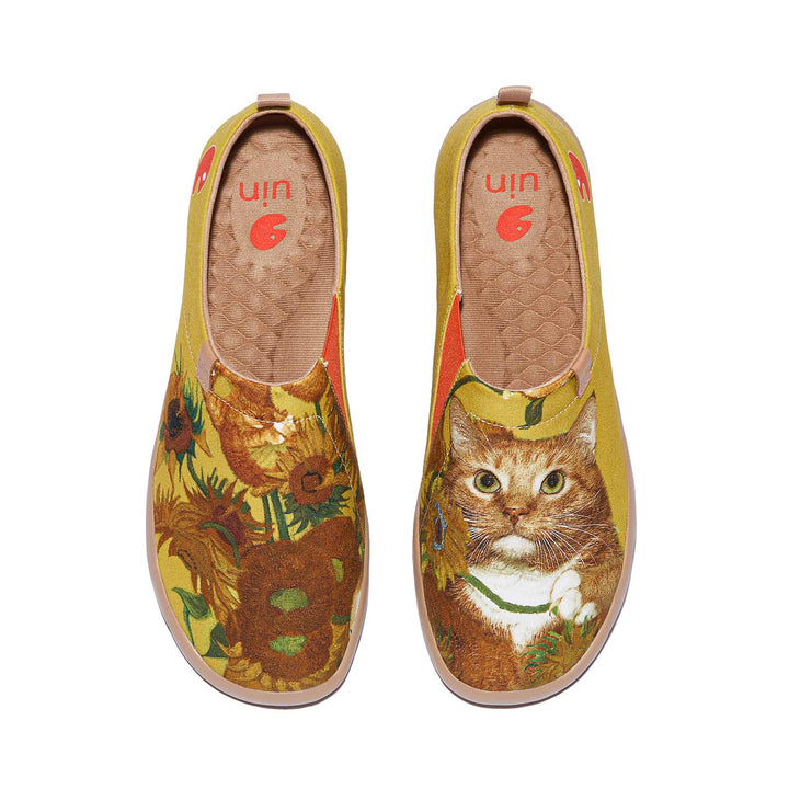 Sunflowers and Cat Toledo I Women