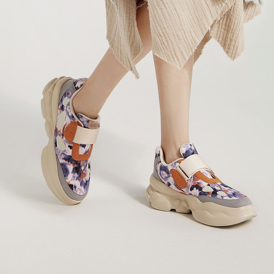 Watercolor Flower Shadow Ronda I Women